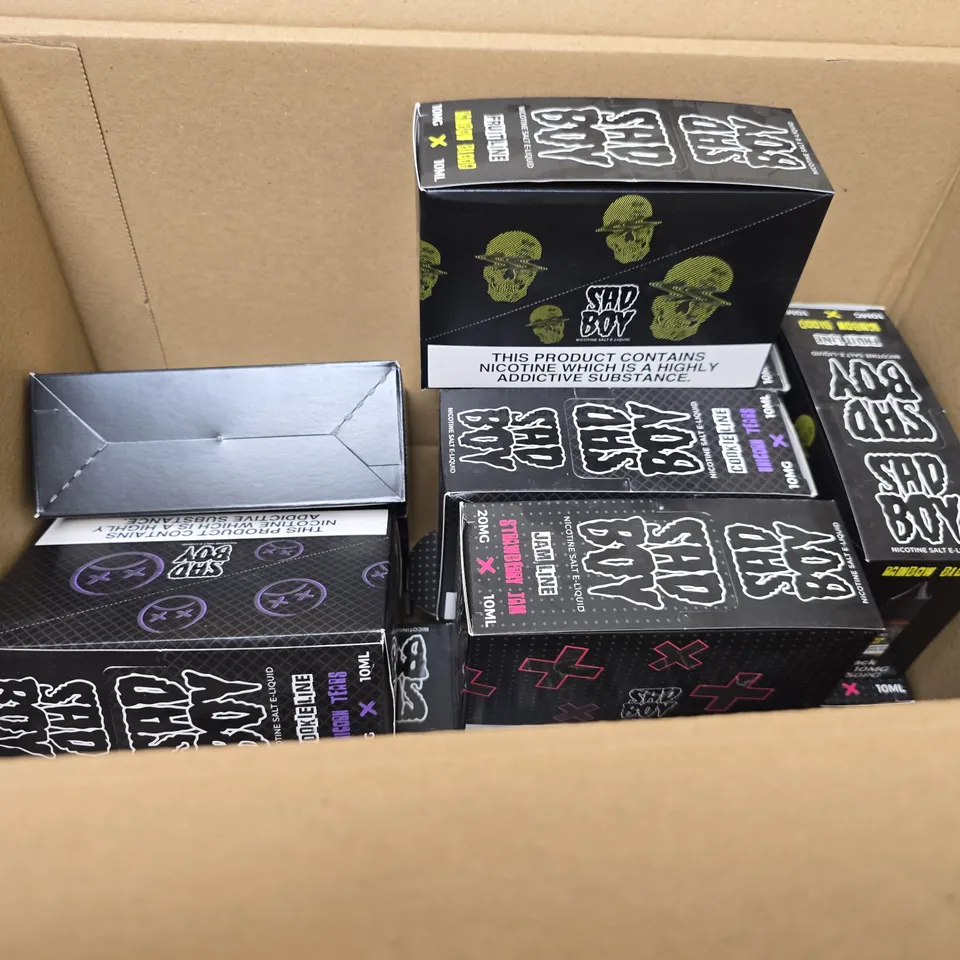 BOX OF APPROXIMATELY 15 ASSORTED SAD BOY E-LIQUID PRODUCTS TO INCLUDE - FRUIT LINE RAINBOW BLOOD , JAM LINE STRAWBERRY JAM ,  COOKIE LINE UNICORN TEARS