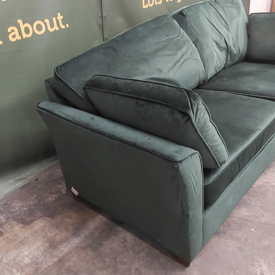 QUALITY DESIGNER 3 SEATER FOREST GREEN VELVET UPHOLSTERED SOFA BED