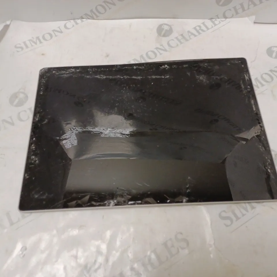 MICROSOFT SURFACE PRO IN SILVER 