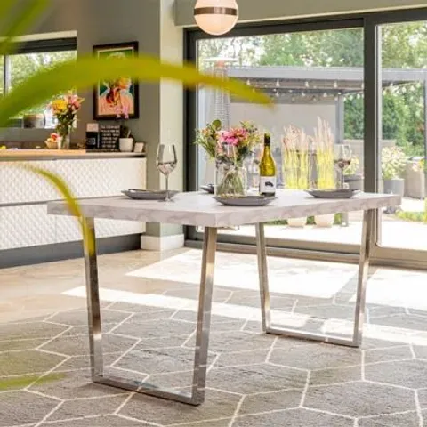 BOXED 90CM IRON DINING TABLE -WHITE AND SILVER-