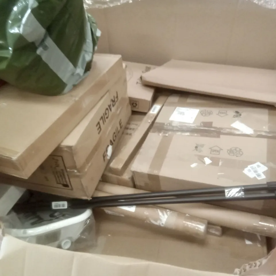 PALLET OF ASSORTED ITEMS INCLUDING DRIPEX VANITY MIRROR, STREAM 1500W ELECTRIC TILLER, TOILET SEAT, PEPE TOILET RISER WITH HANDLES, PEPE HAIR WASHING BASIN