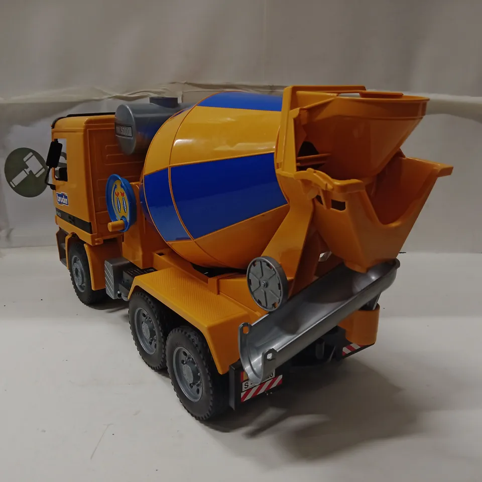 BRUDER CEMENT MIXER TRUCK – MERCEDES ACTROS REPLICA (MODEL 4143)