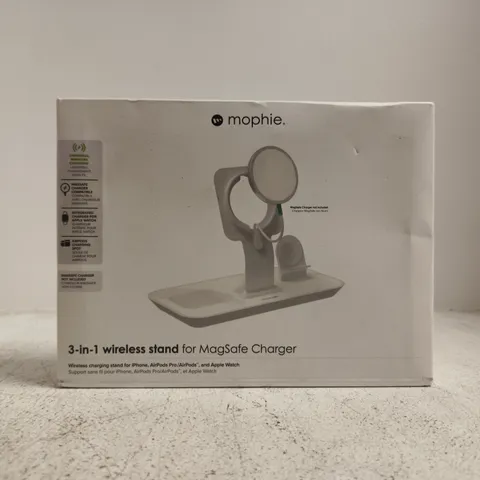 MOPHIE 3-IN-1 MAGSAFE WIRELESS STAND – BOXED