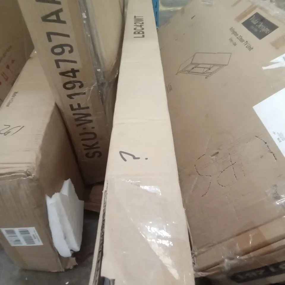 BOXED VASAGLE BOOKCASE - WHITE