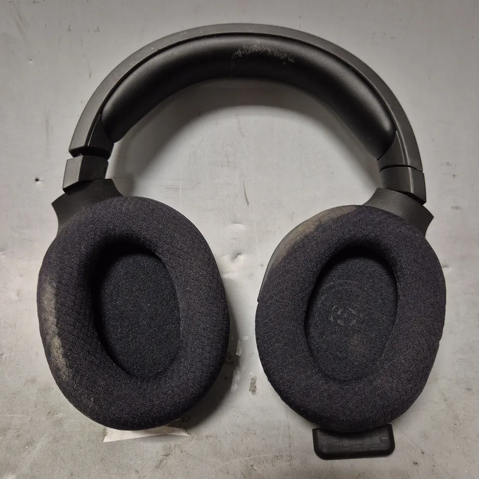 RAZER BARRACUDA X WIRELESS MULTI-PLATFORM GAMING HEADSET 