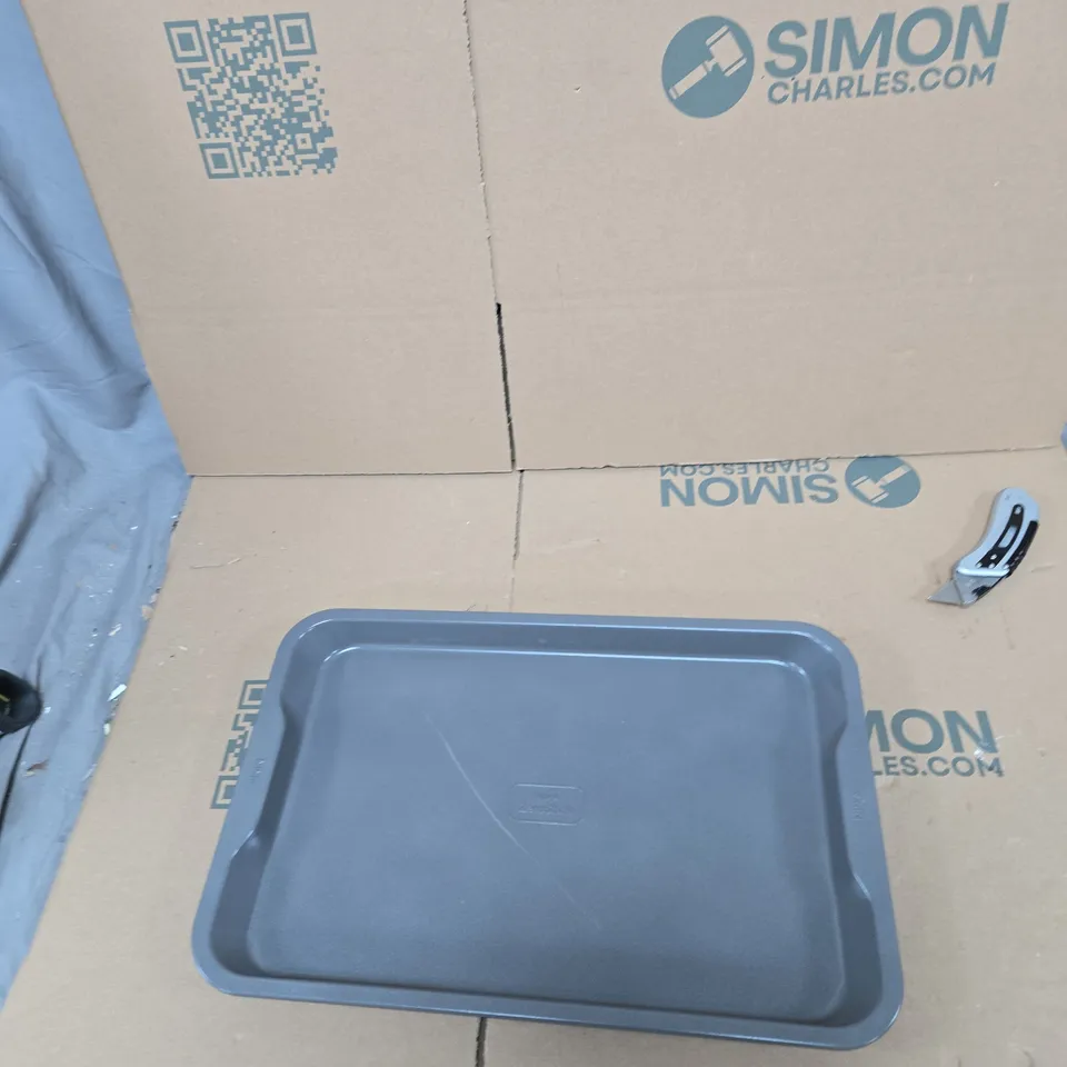 NINJA NON-STICK BAKING TRAY