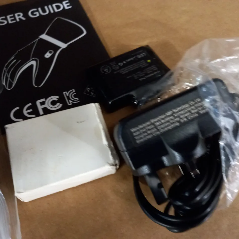 BOXED INTELLIGENT HEATED PROTECTIVE GLOVES