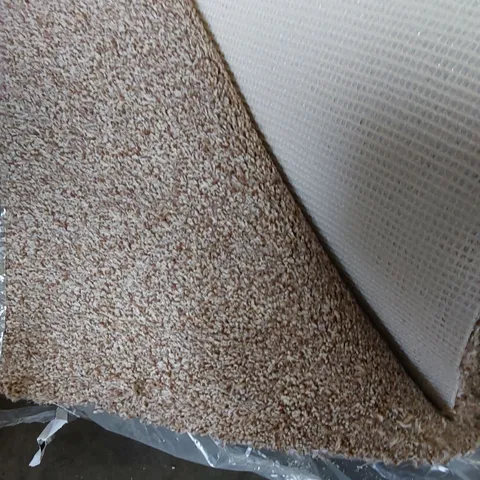 ROLL OF QUALITY DARTMOOR TWIST SB CARPET // APPROX SIZE: 24 X 4m