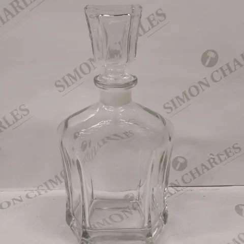 BOXED CAPITOL 0.7L DECANTER