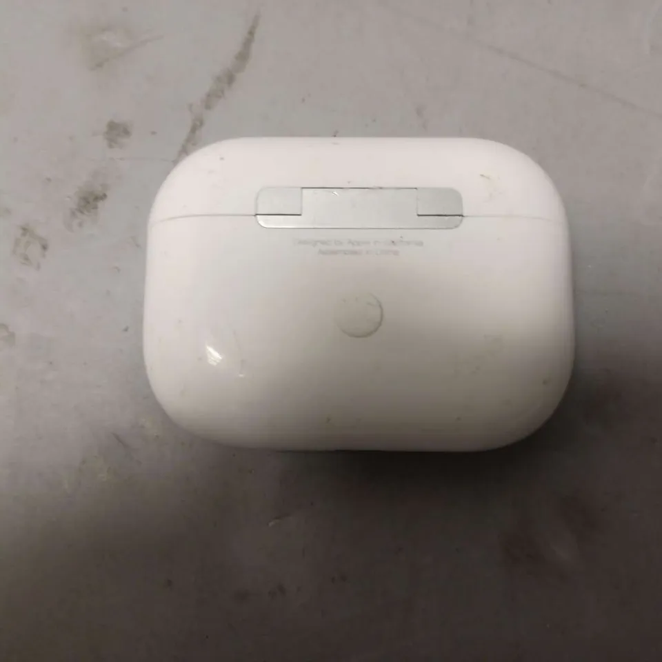 APPLE AIR POD PROS 