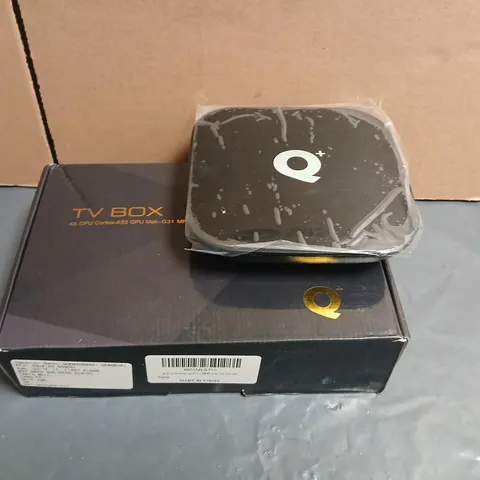 TV BOX STREAMING DEVICE – BLACK WITH Q LOGO (BOXED)