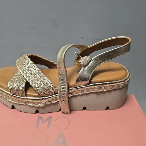 BOXED MODA IN PELLE KEROYA SIZE 36