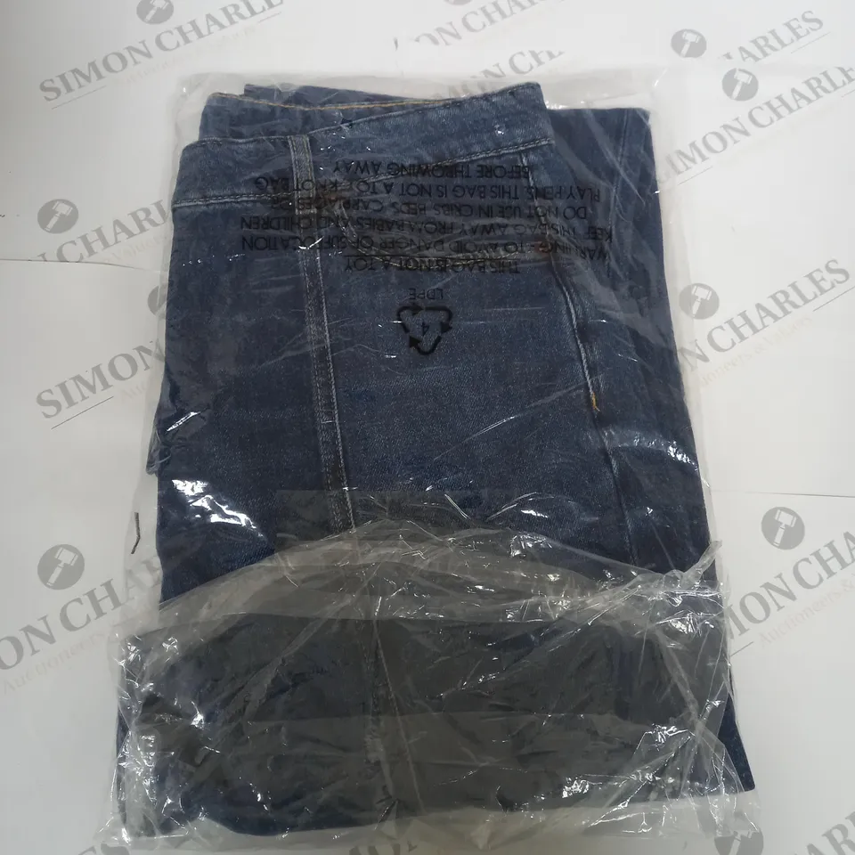 JIGSAW BECK TAILORED JEANS SIZE 34