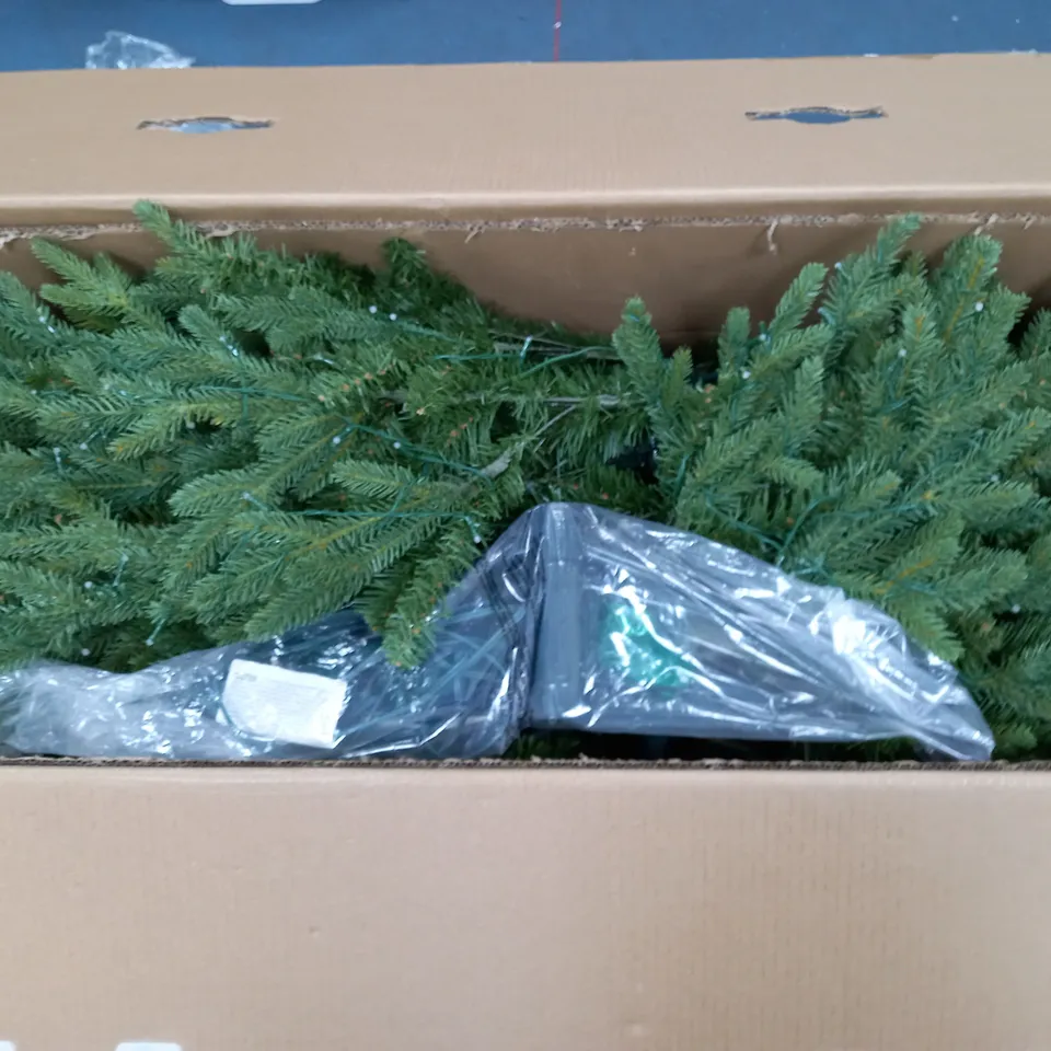 SANTA'S BEST 116 FUNCTION PRE-LIT DELUXE SPRUCE CHRISTMAS TREE - NATURAL 7FT / COLLECTION ONLY