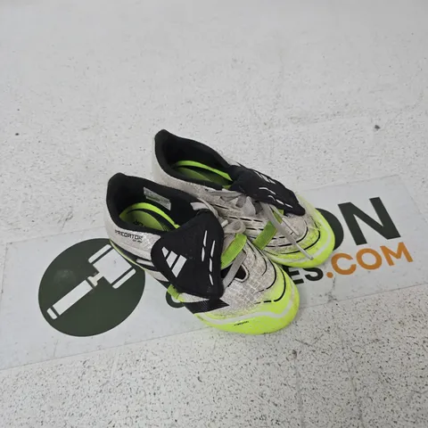 ADIDAS PREDATOR KIDS FOOTBALL BOOTS – GREY/NEON, UK 10 (US 10K)