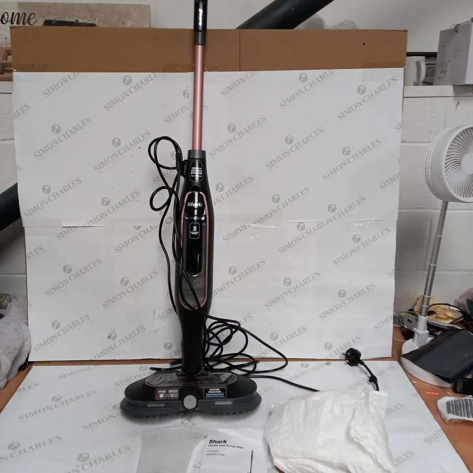 SHARK STEAM SCRUBBER WITH STEAM BLAST S7201 - COLLECTION ONLY 