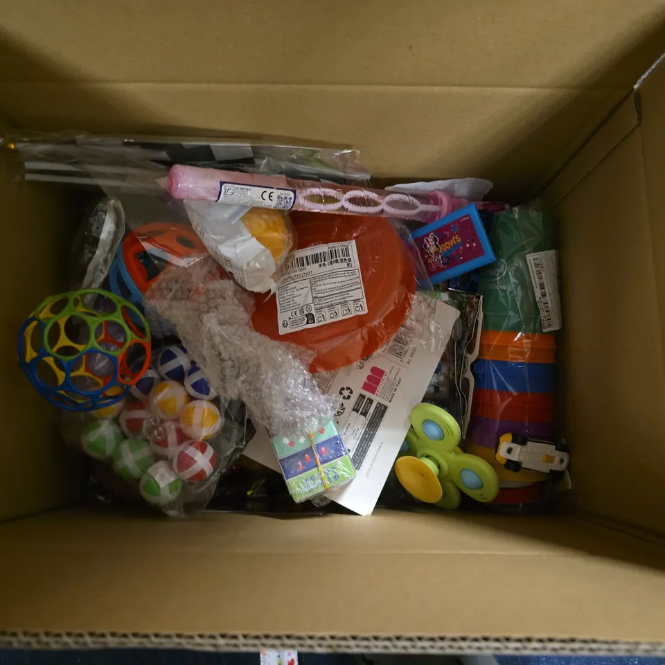 ASSORTED CHILDREN’S TOYS & CRAFT KITS LOT (PAW PATROL, POKEMON, TONIES, HOT WHEELS)