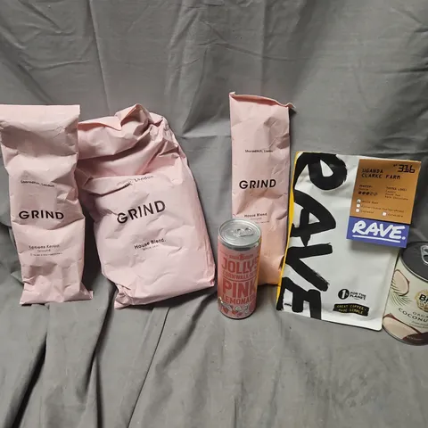 APPROXIMATELY 10 ASSORTED FOOD & DRINK ITEMS TO INCLUDE GRIND HOUSE BLEND, BIONA ORGANIC COCONUT MILK, JOLLYS PINK LEMONADE, ETC - COLLECTION ONLY