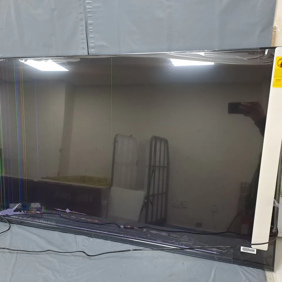 HISENSE CANVAS 55 INCH QLED 4K HDR SMART TV - COLLECTION ONLY 