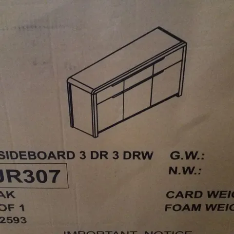 BOXED OAK SIDEBOARD 3 DR 3 DRW