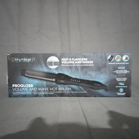 BOXED REVAMP PROGLOSS VOLUME & WAVE HOT CERAMIC BRUSH