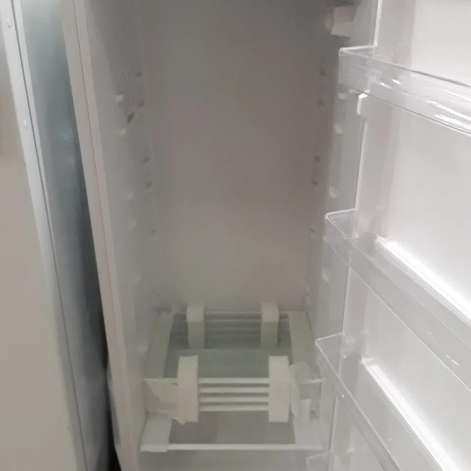 FRIDGEMASTER MTL55242E UPRIGHT LARDER FRIDGE WHITE - UNPROCESSED RAW RETURN