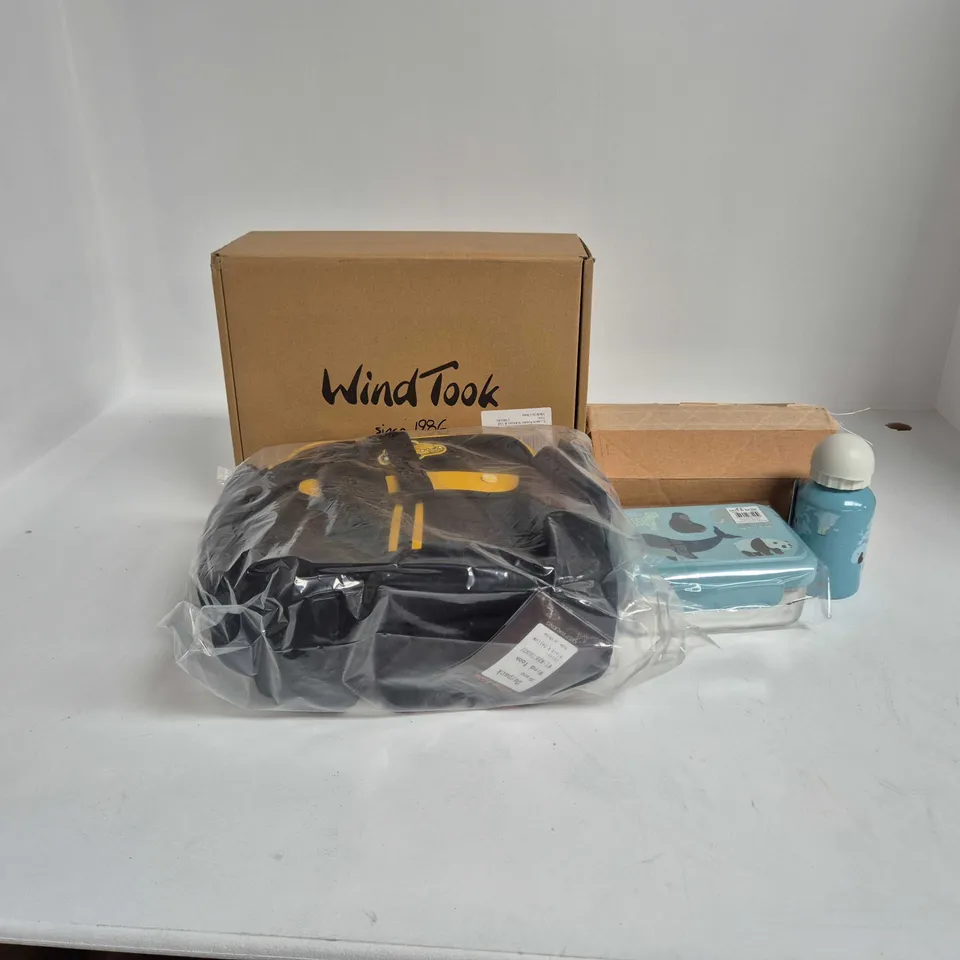 APPROXIMATELY 14 ASSORTED ITEMS TO INCLUDE LUNCH BOX SETS & SCHOOL BAG SETS - COLLECTION ONLY