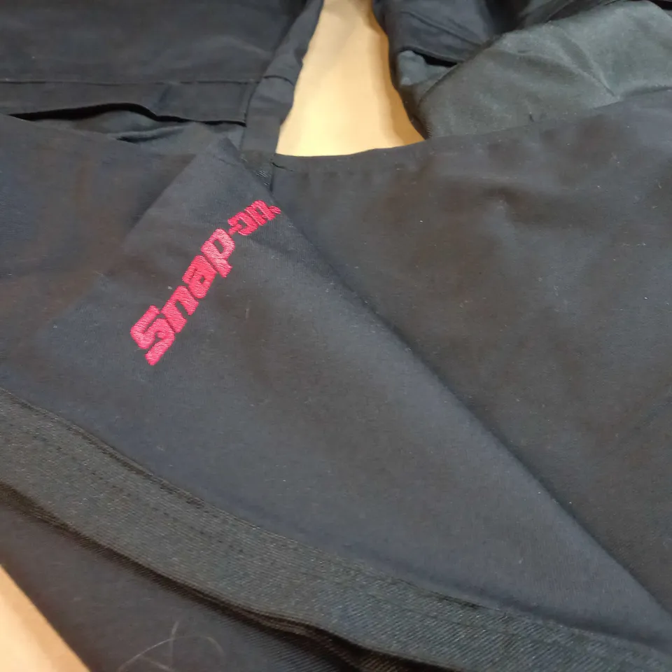 SNAP ON BLACK/LOGO WORK TROUSERS - SIZE 40R