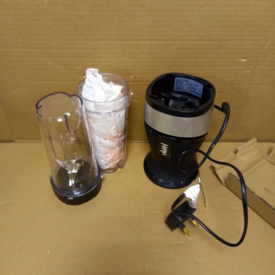 NINJA NUTRI SLIM BLENDER AND SMOOTHIE MAKER CONTAINERS