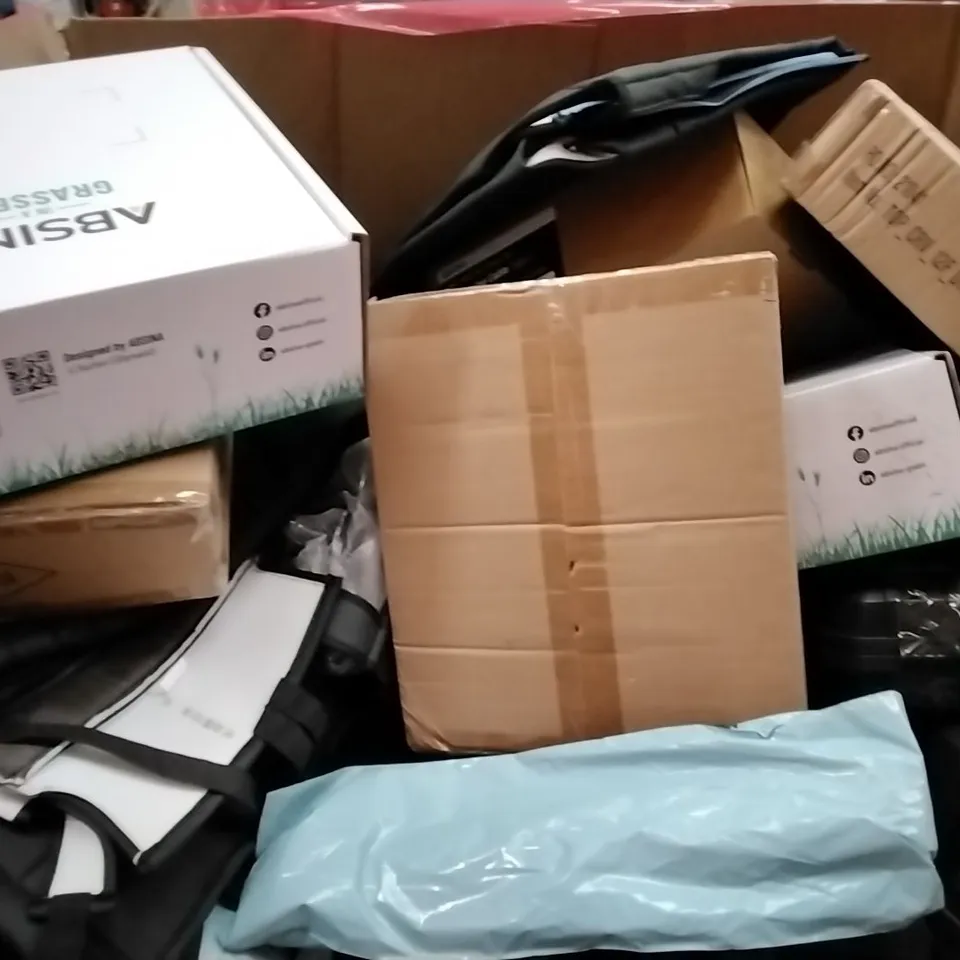 PALLET OF HOUSEHOLD ITEMS TO INCLUDE KITCHEN TAPS, CHAIN SAW EC CHARGING CABLE, WINDOW FILM ECT 