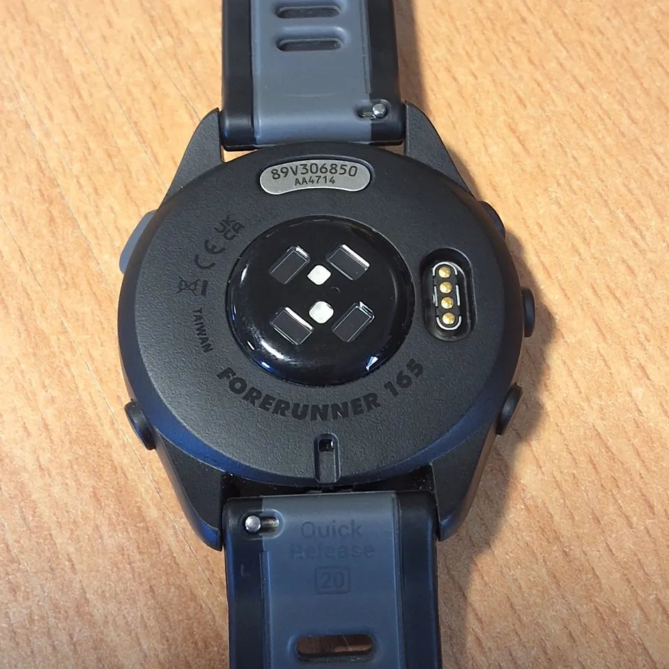 UNBOXED GARMIN FORERUNNER 165 SMART WATCH WITH GREY/BLACK STRAP