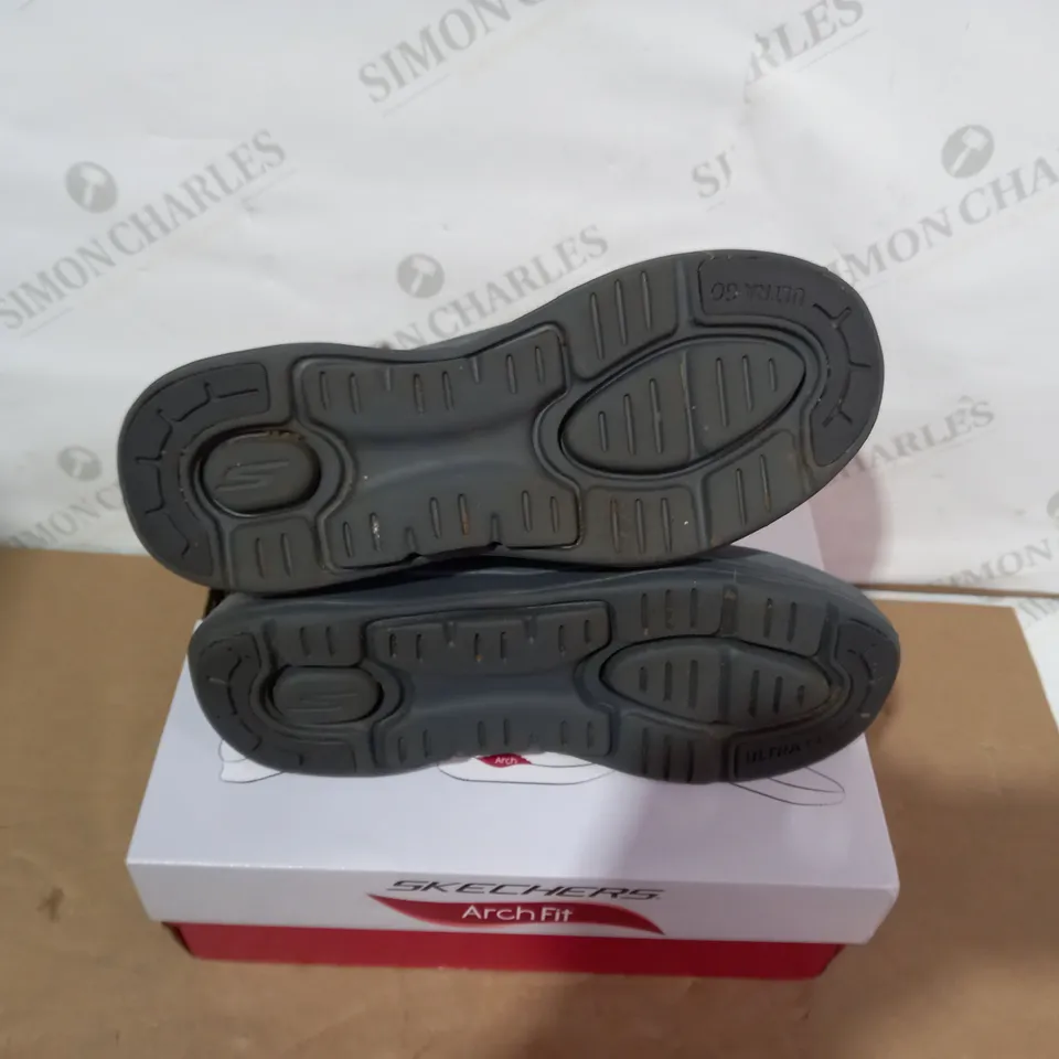 BOXED PAIR OF SKECHERS - SIZE 6