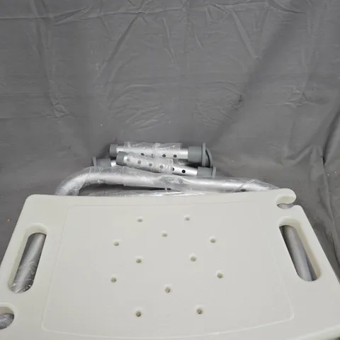 BOXED MOBILITY SHOWER SEAT 
