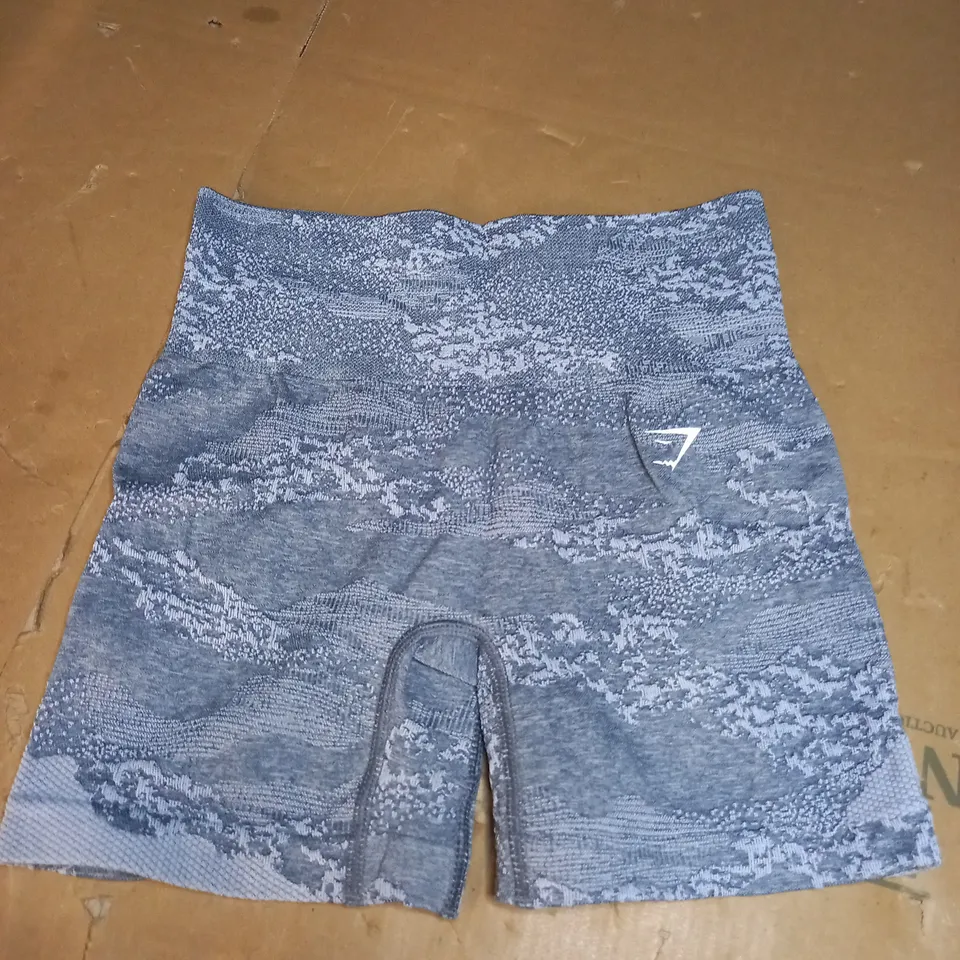 XS GYMSHARK TRAINING SHORTS 