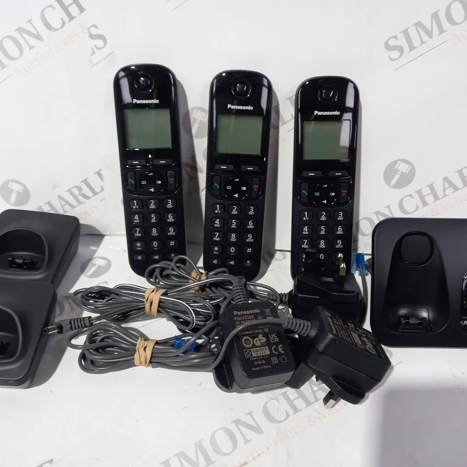 BOXED PANASONIC KX-TGC223 DIGITAL CORDLESS ANSWERING SYSTEM