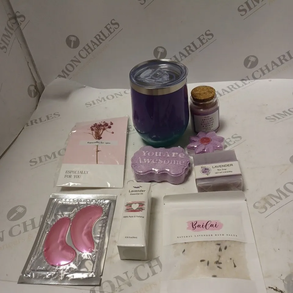 BOXED GIFT SET TOO INCLUDE OILS , SOPS AND CUPS 