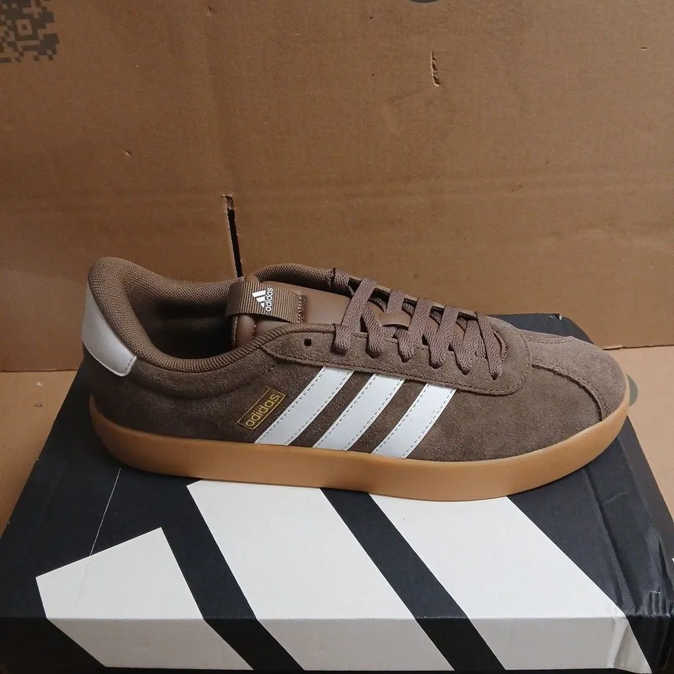 ADIDAS BROWN SUEDE SNEAKERS WITH WHITE 3-STRIPE BRANDING – GUM SOLE SIZE 10 BOXED