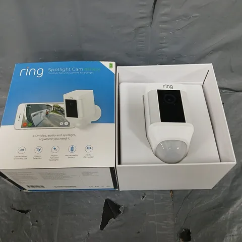 BOXED RING SPOTLIGHT CAM BATTERY 