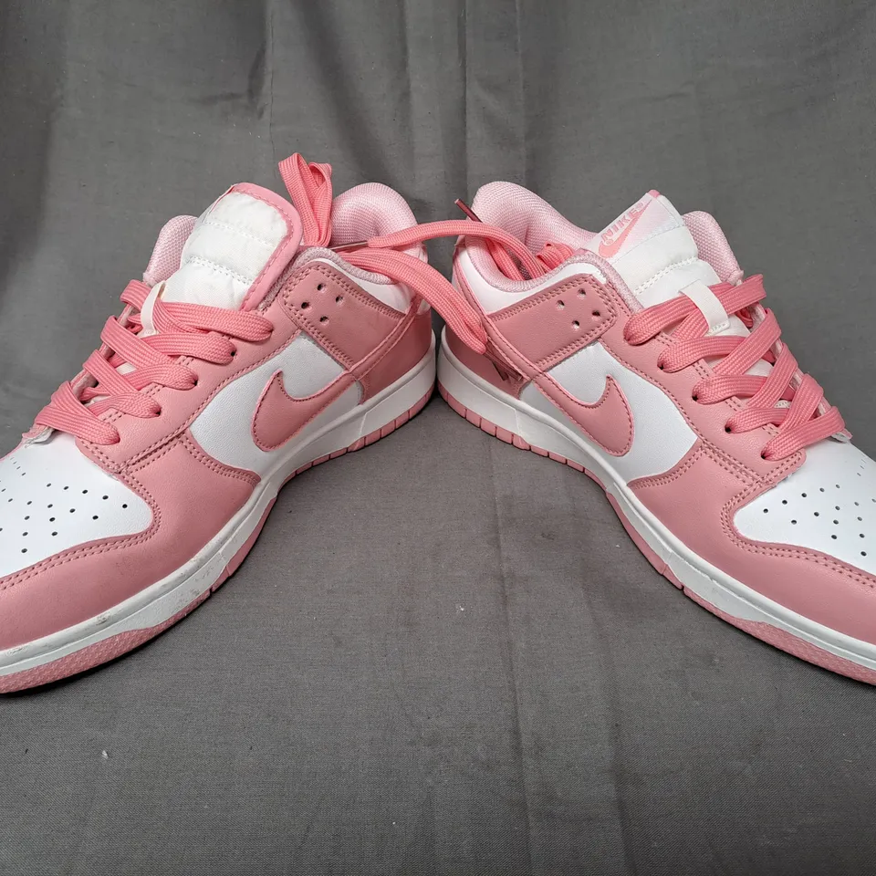 PAIR OF NIKE SHOES IN PINK/WHITE UK SIZE 7