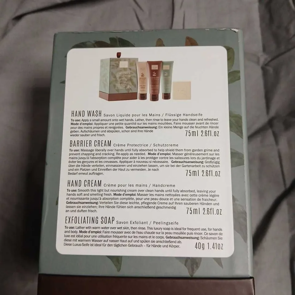 GARDENER'S HAND THERAPY GIFT SET – THE SCOTTISH FINE SOAPS COMPANY (4-PIECE HAND CARE SET)