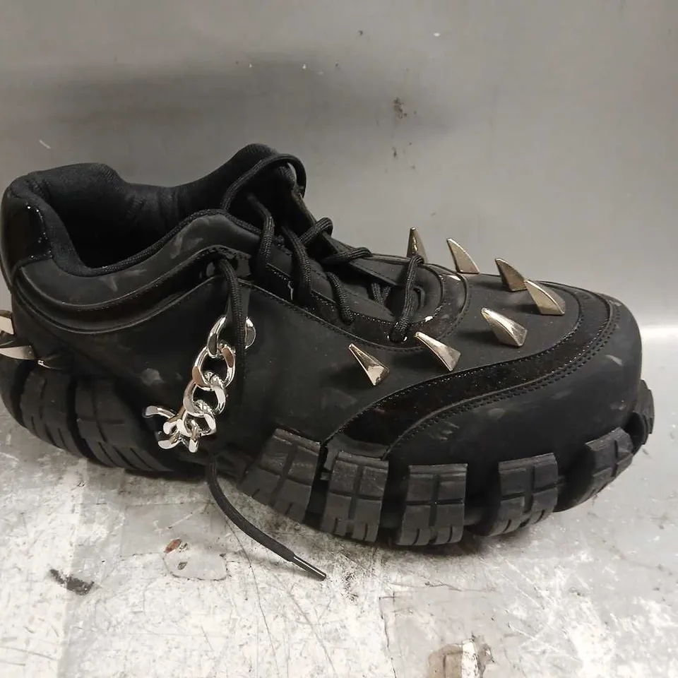 KOI BLACK TRAINERS SIZE 11