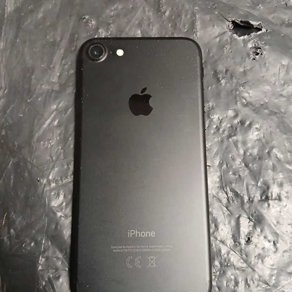 APPLE IPHONE 7 –  MODEL - A1778
