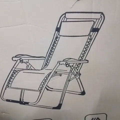 BOXED RECLINER SUN LOUNGER