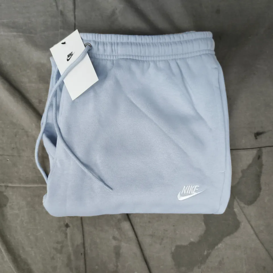 NIKE STANDARD FIT TAPER LEG REGULAR LENGTH JOGGERS IN LIGHT BLUE SIZE LARGE