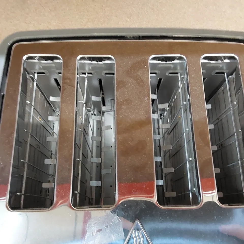 DAEWOO SIENNA 4 SLICE TOASTER - GREY (1 ITEM)