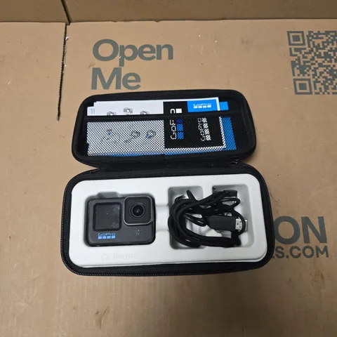 GOPRO HERO10 BLACK ACTION CAMERA β IN CASE WITH USB-C CABLE
