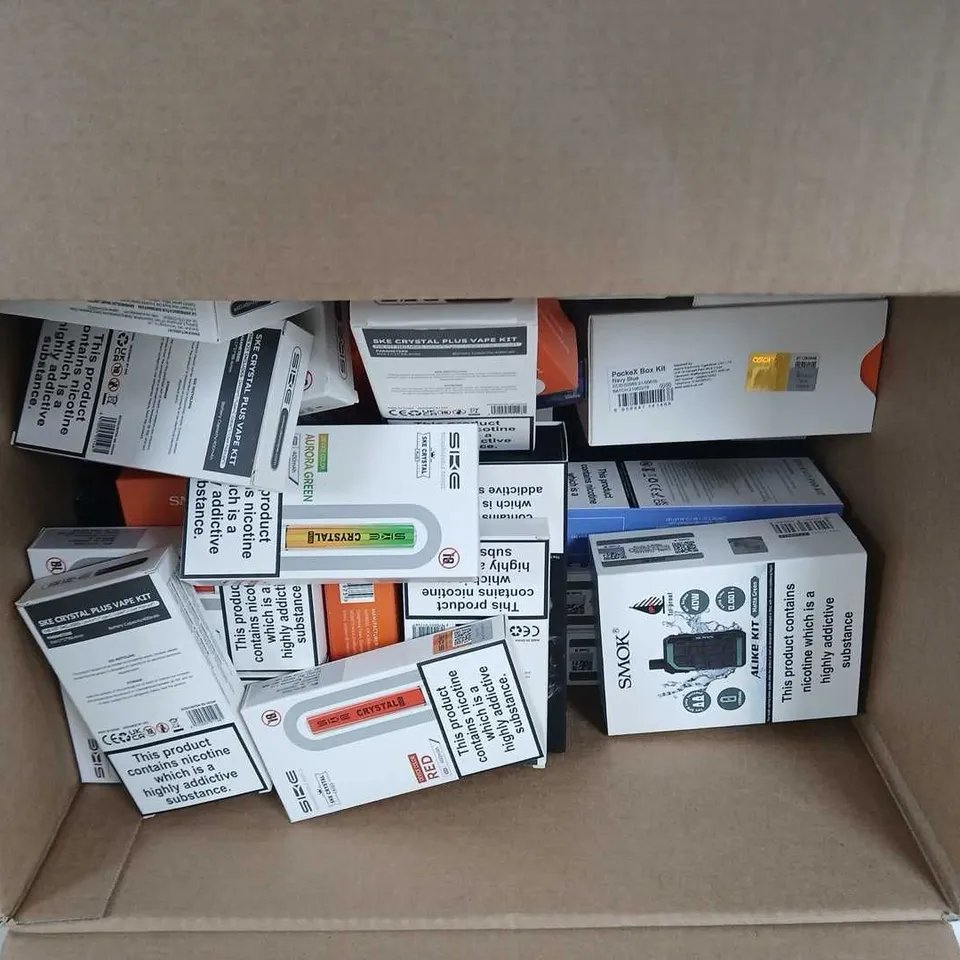 BOX OF APPROXIMATELY 40 ASSORTED E-CIGARETTES AND COMPONENTS TO INCLUDE: SMOK RPM 4 KIT