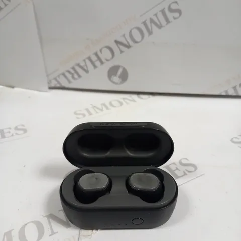 SKULLCANDY TRUE WIRELESS EARBUDS BOXED