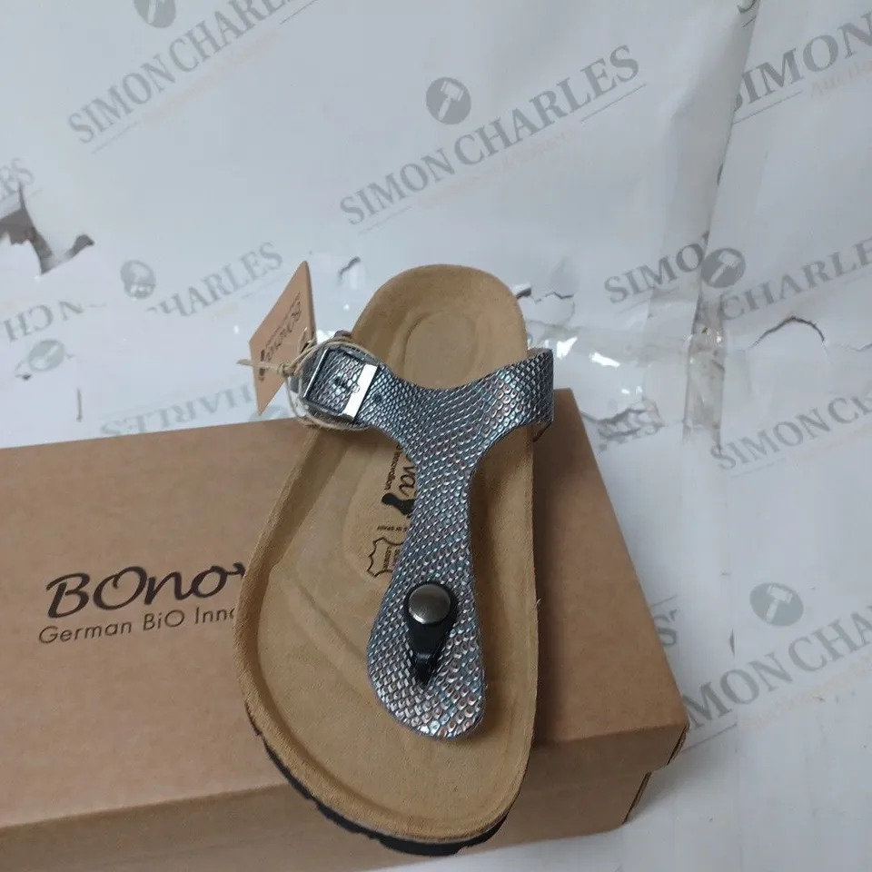 BONOVA IBIZA SANDAL SIZE 3