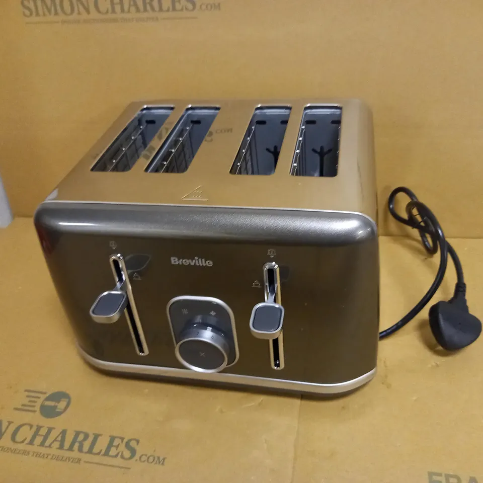 BREVILLE AURA 4 SLICE TOASTER